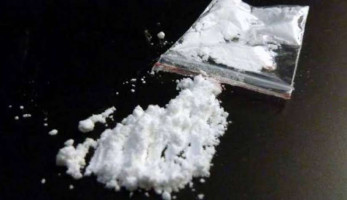 النيابة تحيل عاطل للجنايات بتهمة حيازة هيروين وسلاح ناري في حلوان