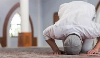 أخطاء فنية في نقل قرآن الفجر من الجامع الأزهر على القناة الأولى