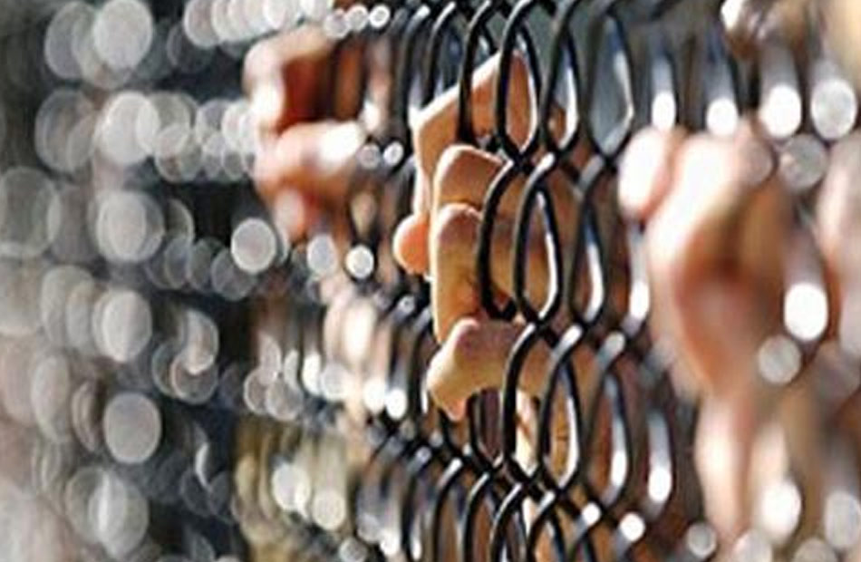 تجديد حبس عاطل ضبط وبحوزته أقراص مخدرة في الجيزة