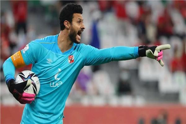 حقيقة إيقاف الشناوي ومعلول بعد احداث السوبر ..وعقوبة الزمالك المنتظرة