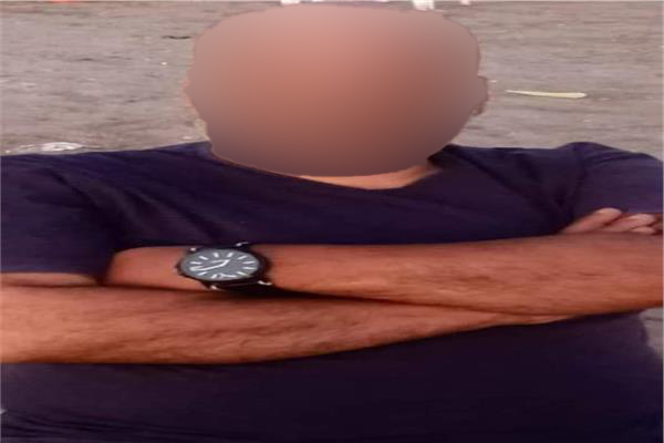 ننشر صورة معلم دمياط فقيد الواجب في أول أيام امتحانات الدبلومات الفنية