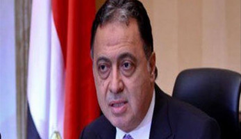 "صديقه من أجرى العملية".. مصادر: لجنة لمراجعة أسباب وفاة وزير الصحة الأسبق