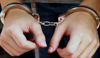 للنصب على المواطنين.. حبس عاطل روّج لبيع الأسلحة البيضاء على «تيك توك» بالإسكندرية