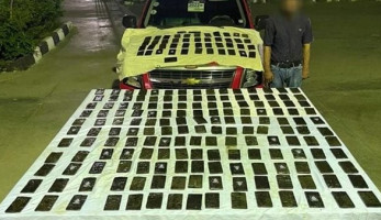 القبض على سائق بحوزته 21 كيلو حشيش بالشروق