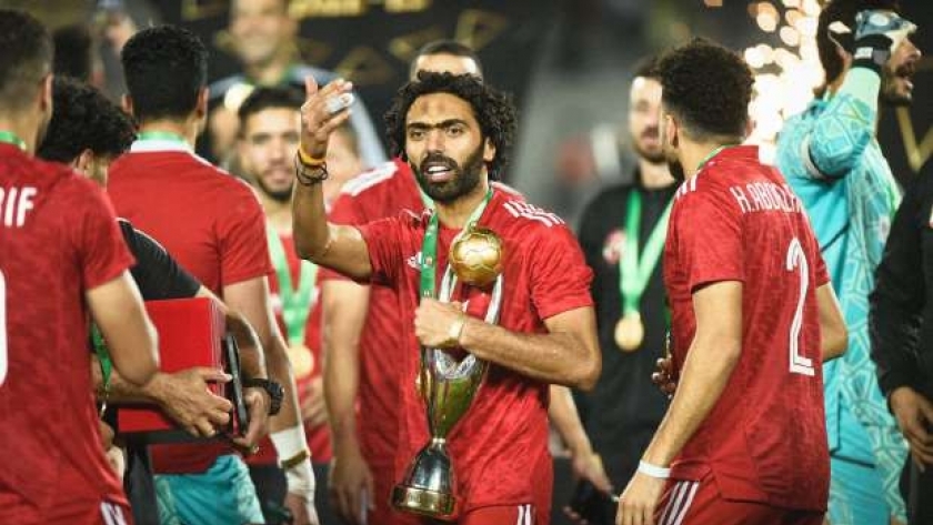 مصدر في الأهلي يكشف مصير الشحات وفتحي وبيرسي تاو بعد عروض الاحتراف