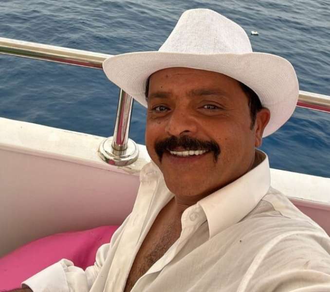 محمد هنيدي ينتهي من تصوير فيلم «مرعي البريمو»