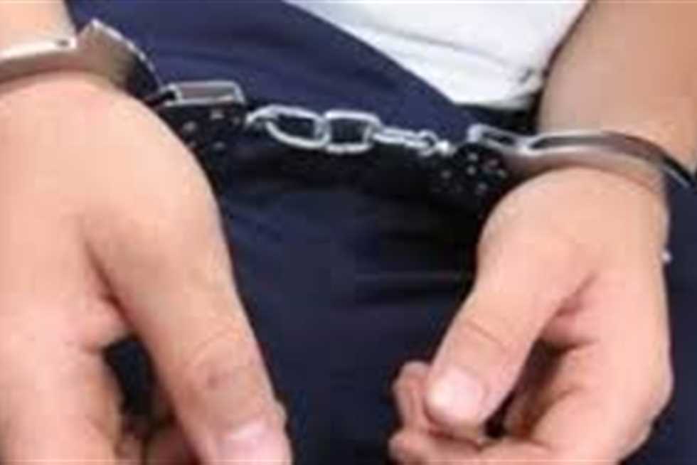 ادعت وفاة طفلتيها التوأم بسبب الغاز .. والتحقيقات: بهما آثار خنق بالرقبة.. تفاصيل