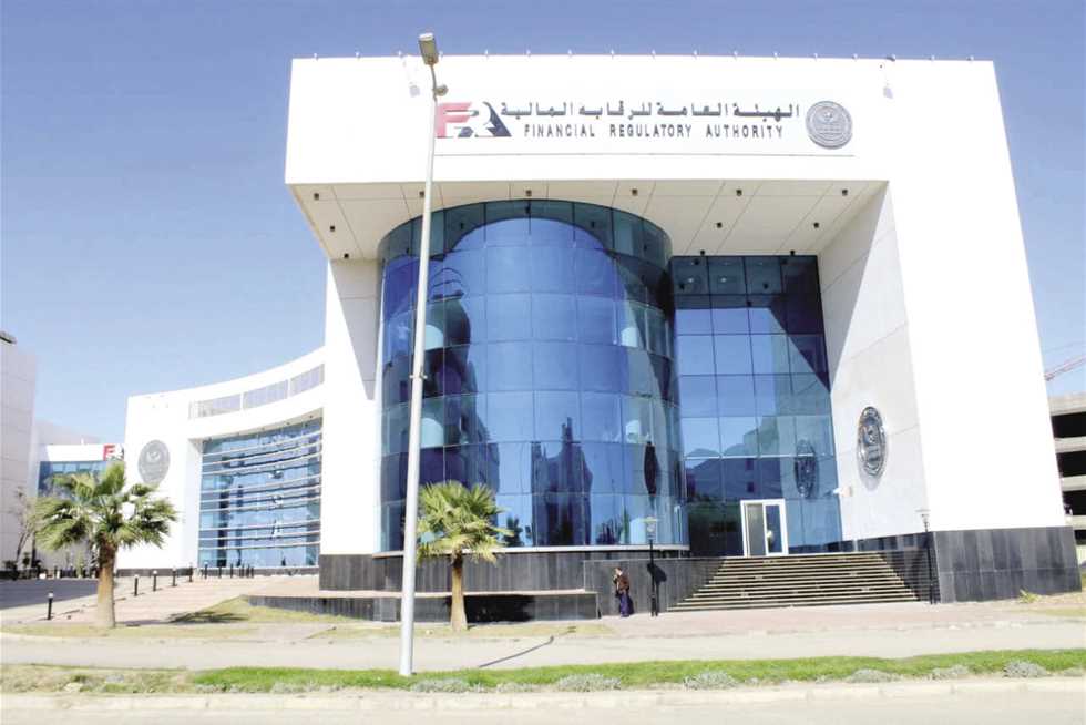 كل ما تريد معرفته عن أول وثيقة معاش بالدولار للمصريين بالخارج