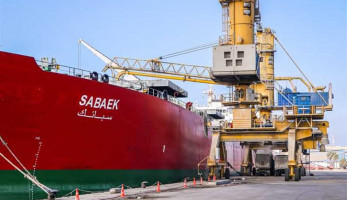 في صالح الدولة والمواطن.. نائب يطالب بالإسراع في الإفراج الجمركي عن البضائع بالموانىء