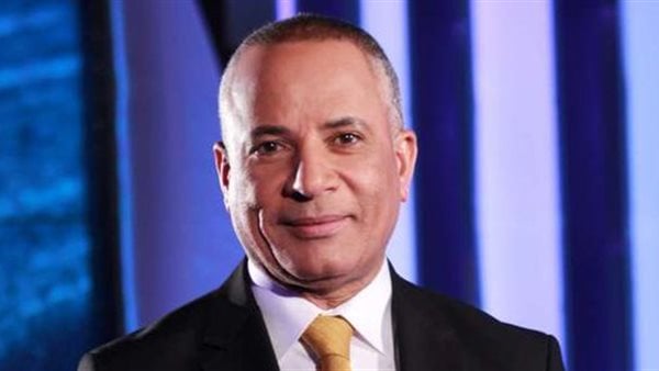أخبار سعيدة خلال ساعات.. أحمد موسى يعلن مفاجأة لـ المصريين على الهواء.. فيديو