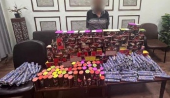 ضبط عاطل بالإسكندرية لإتجاره في الألعاب النارية والترويج لنشاطه عبر فيسبوك