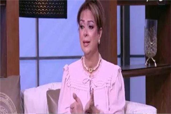 بعد وصفها لمهاجمين ابنتها بـ«معشر قريش»..  منال الفطاطري: دا تعبير مجازي 