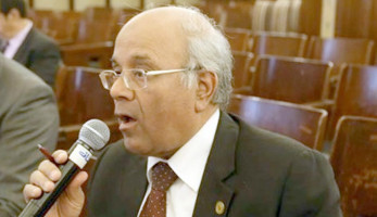 ما هو القرار الروسي الذي ستستفيد منه مصر؟ رئيس تجارية القليوبية يوضح