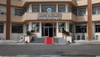 العمل: تنسيق مع هيئة الاستثمار لتحقيق نسبة 75 في المئة من العمالة المحلية ضمن المشاريع